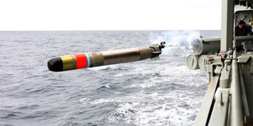 戰艦獵手官方版魚雷發射技巧1